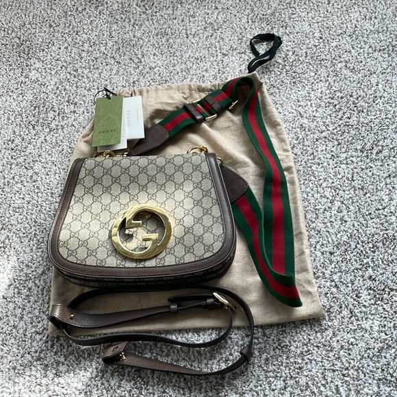 Gucci Handbags - Authentic Gucci Crossbody